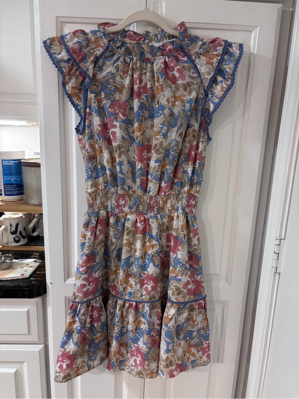 En Saison Floral Ruffle Neck Sleeveless Dress in Cream, Blue & Pink